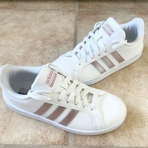 Adidas CloudFoam White Sneaker Low-Tops